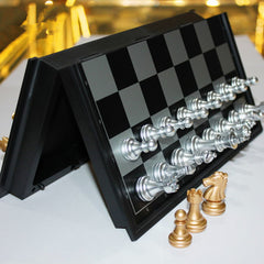 Vintage Wood Pieces Chess