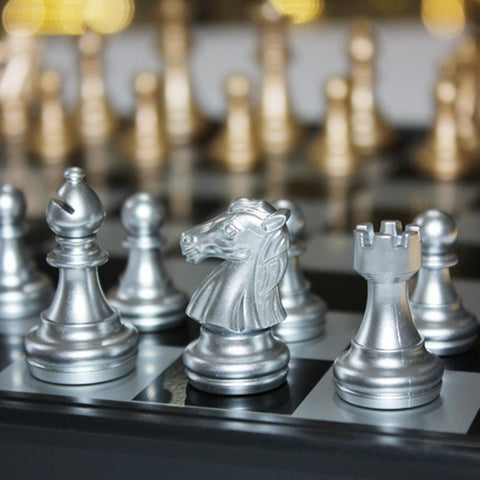 Vintage Wood Pieces Chess